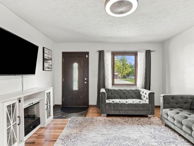 1765 Ivyhill Loop N, Columbus, OH 43229 Photo 5
