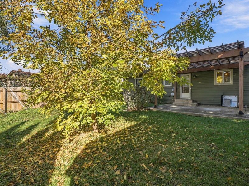 1765 Ivyhill Loop N, Columbus, OH 43229 Photo 51