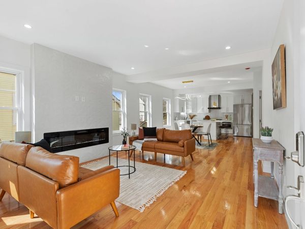 9-11 Harriet Ave, Unit 9, Belmont, MA 02478