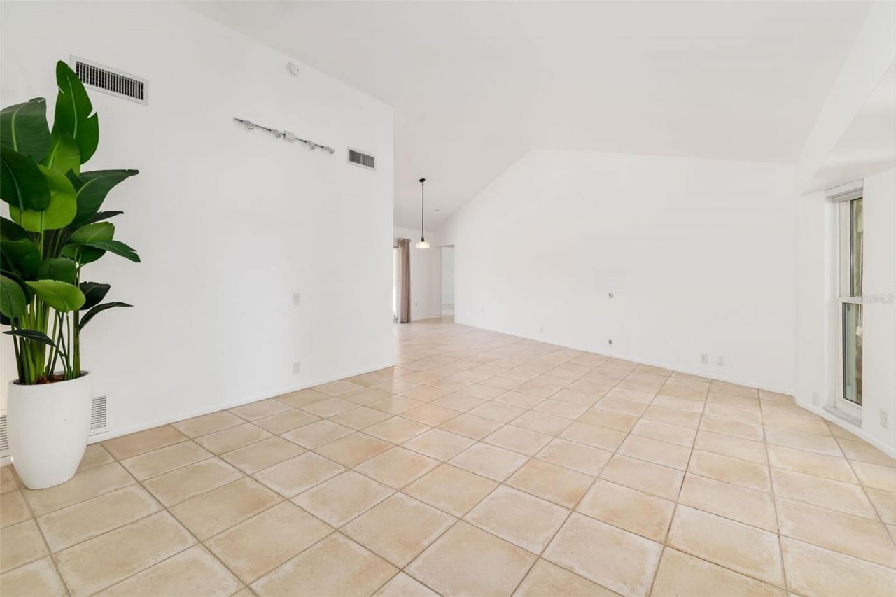 5456 Azure Way, Sarasota, FL 34242 Photo