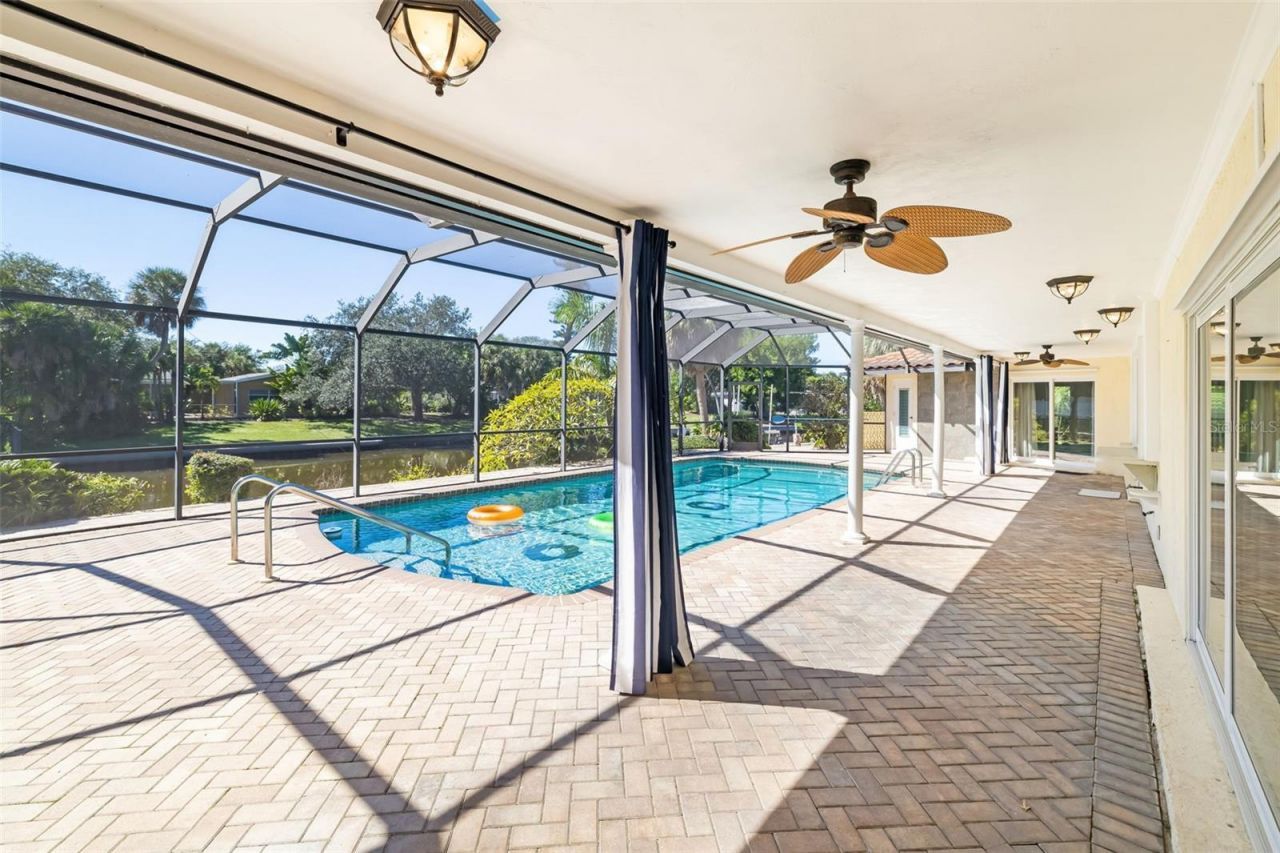 5456 Azure Way, Sarasota, FL 34242 Photo