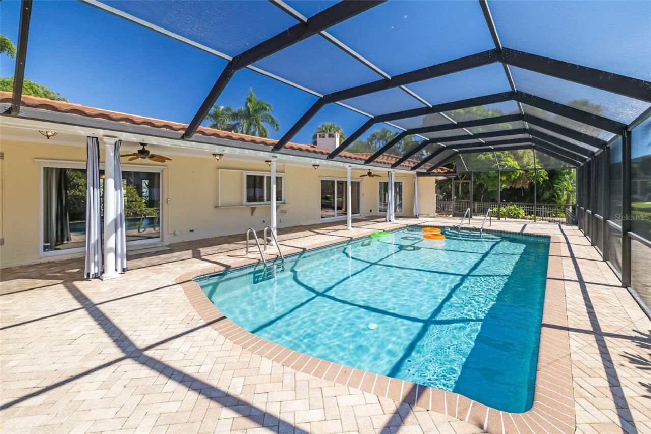 5456 Azure Way, Sarasota, FL 34242 Photo