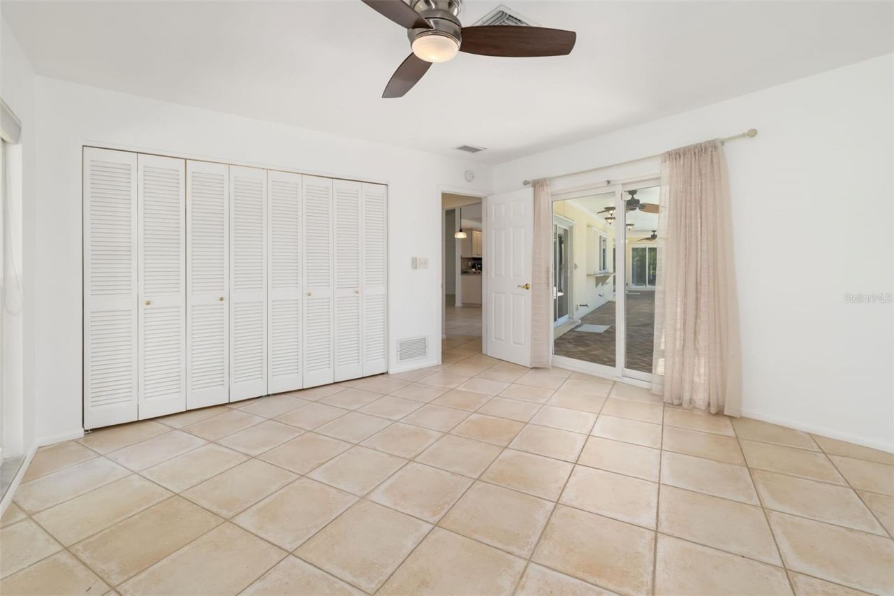5456 Azure Way, Sarasota, FL 34242 Photo