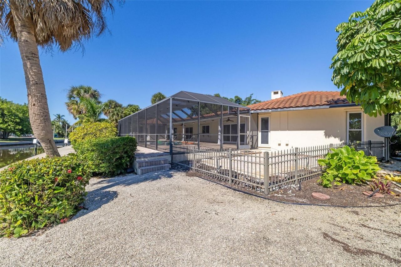 5456 Azure Way, Sarasota, FL 34242 Photo