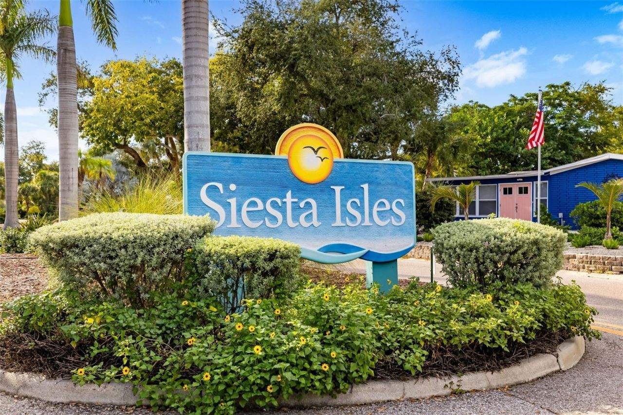 5456 Azure Way, Sarasota, FL 34242 Photo