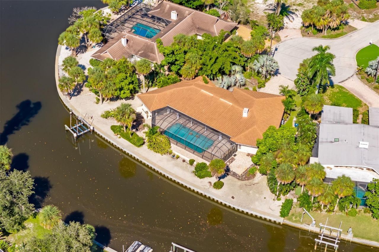 5456 Azure Way, Sarasota, FL 34242 Photo
