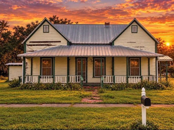 3230 SUWANNEE STREET , ZOLFO SPRINGS, FL 33890