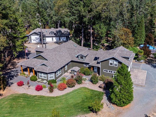 275 Marble Mountain Road, Grants Pass, OR 97527