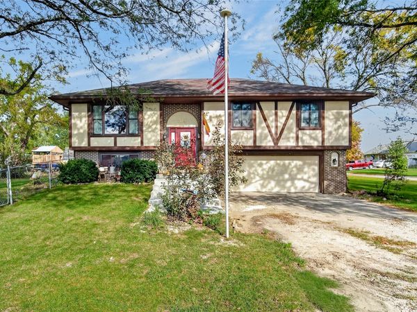 319 E South Street , Panora, IA 50216