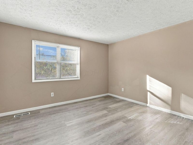 5644 Great Woods Boulevard , Columbus, OH 43231 Photo 13