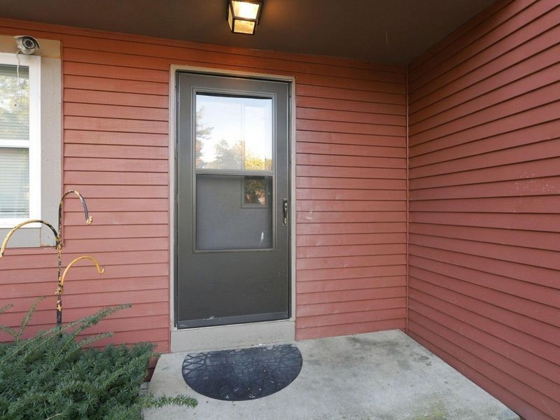 5644 Great Woods Boulevard , Columbus, OH 43231 Photo 2