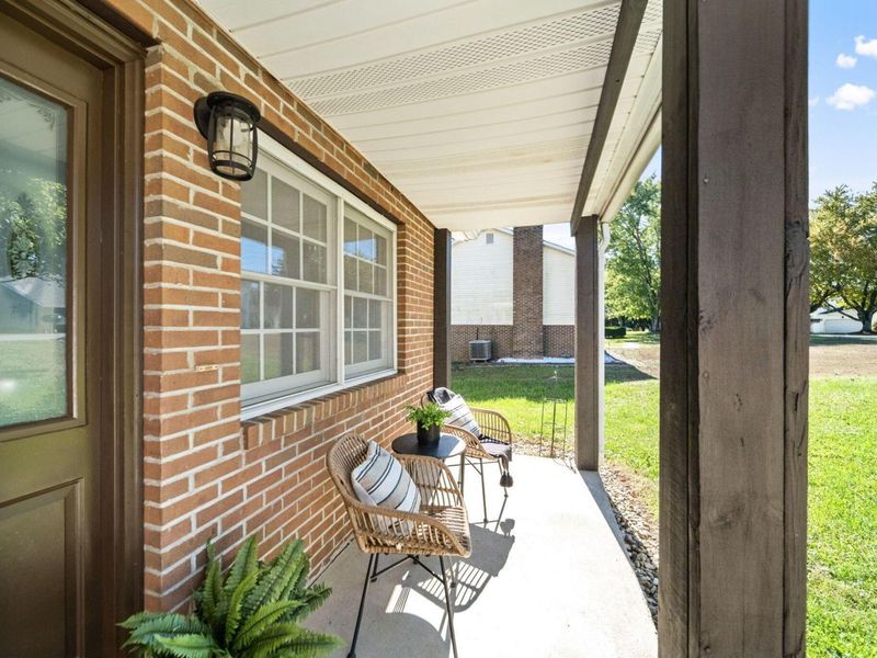 236 Clayburne Boulevard, Chillicothe, OH 45601 Photo 2