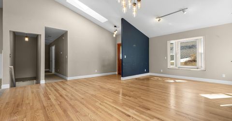 2705 Camelot Way, Unit Reno, Reno, NV 89509 Photo