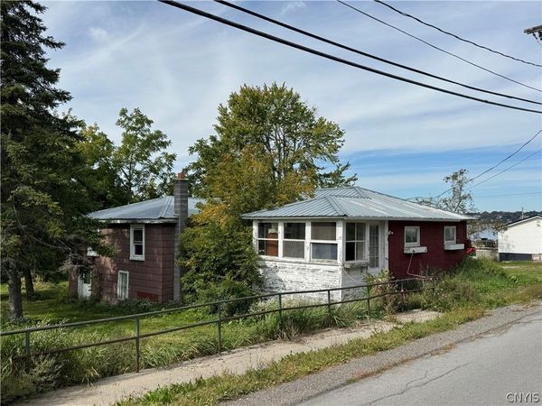 405 Water Street , Morristown, NY 12967