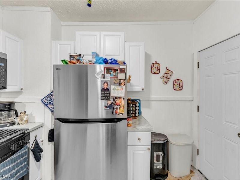 5007 Clark Avenue, Cleveland, OH 44102 Photo 11