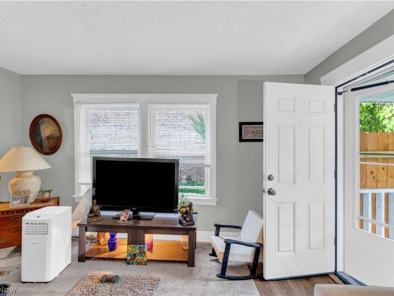 5007 Clark Avenue, Cleveland, OH 44102 Photo 4
