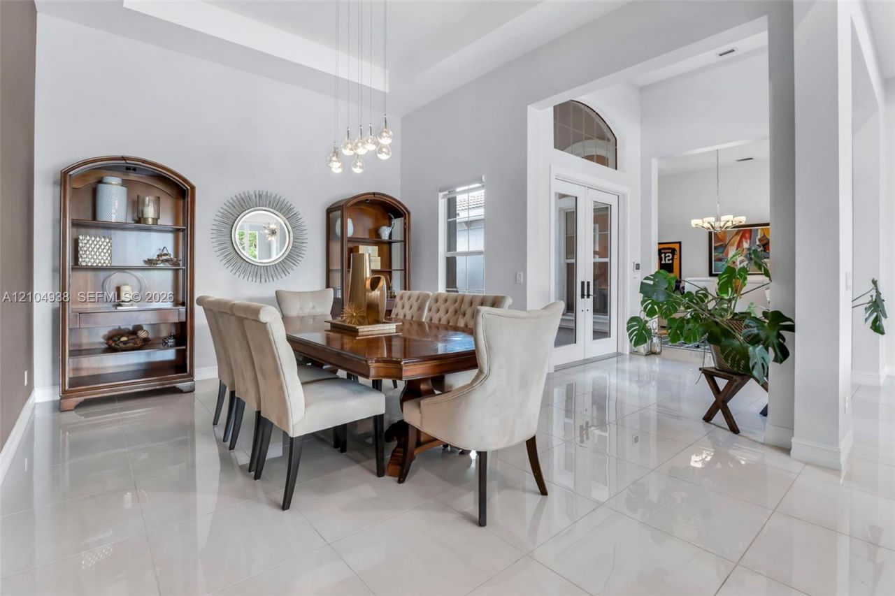 5202 S Sterling Ranch Cir , Davie, FL 33314 Photo