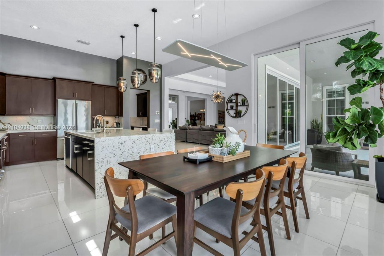 5202 S Sterling Ranch Cir , Davie, FL 33314 Photo
