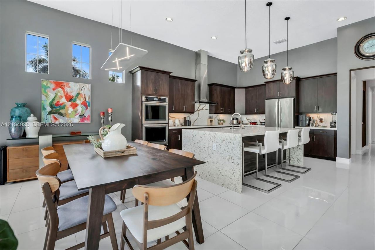 5202 S Sterling Ranch Cir , Davie, FL 33314 Photo