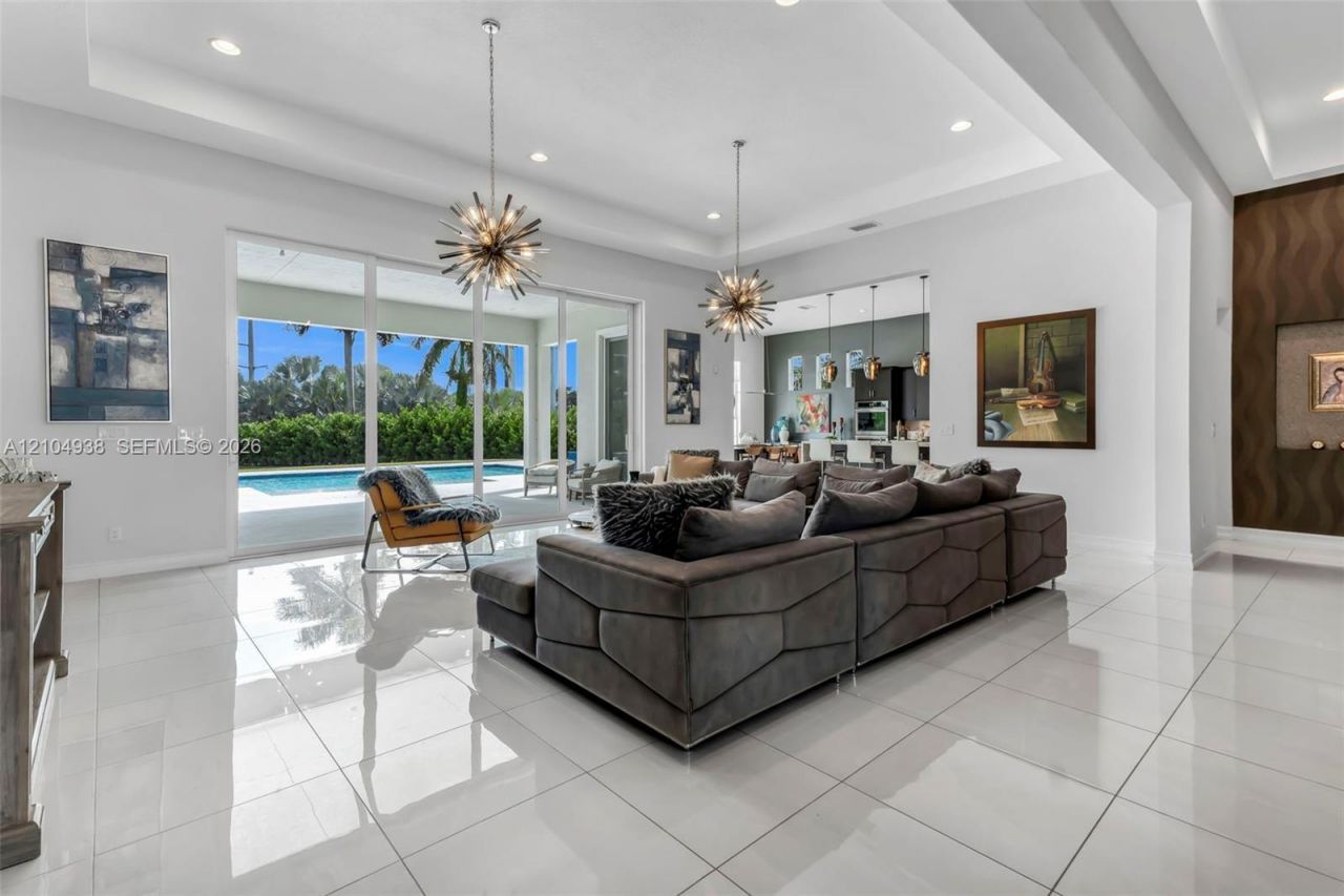 5202 S Sterling Ranch Cir , Davie, FL 33314 Photo