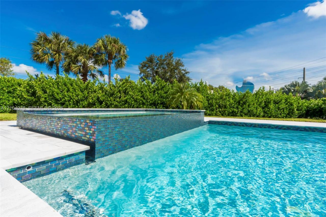 5202 S Sterling Ranch Cir , Davie, FL 33314 Photo