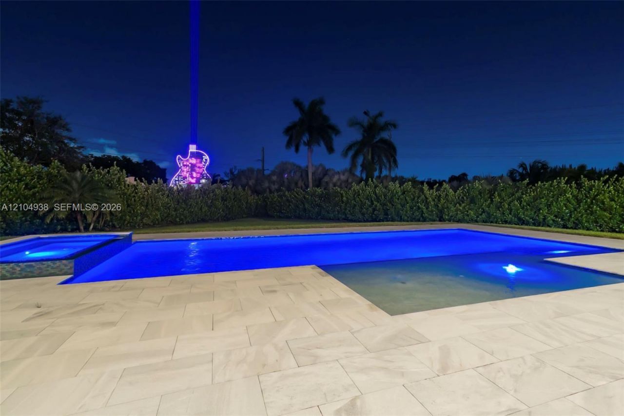 5202 S Sterling Ranch Cir , Davie, FL 33314 Photo
