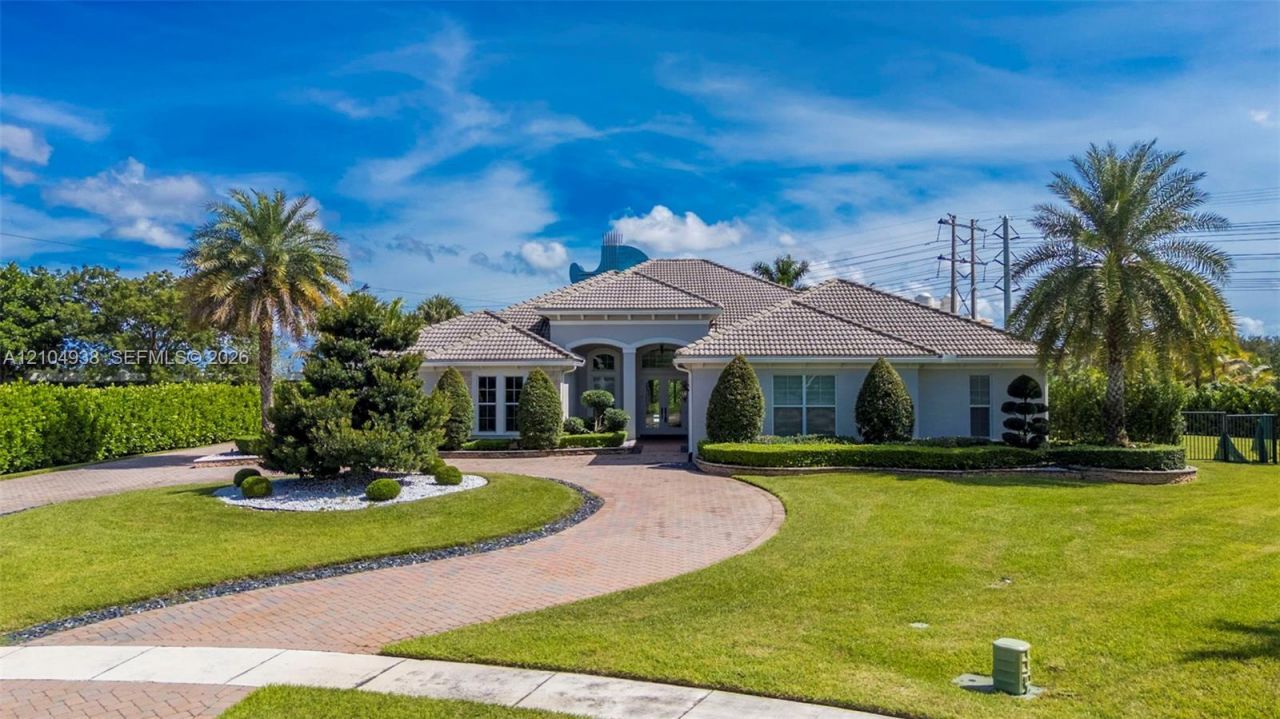 5202 S Sterling Ranch Cir , Davie, FL 33314 Photo