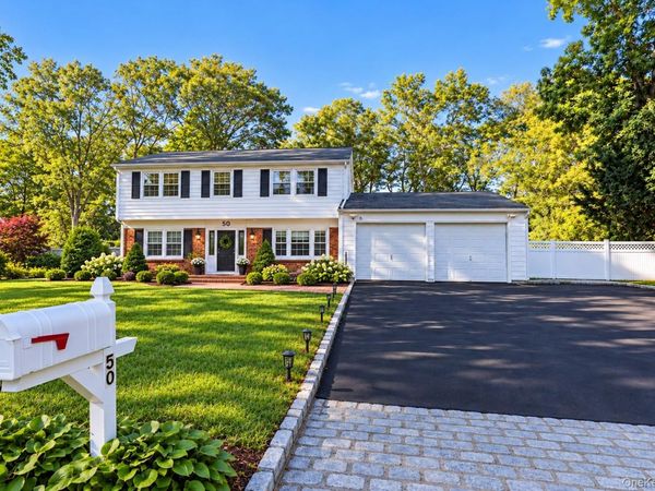 50 Bonnie Lane , Stony Brook, NY 11790