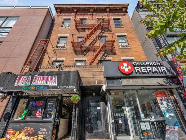 32-30 Steinway Street , Astoria, NY 11103