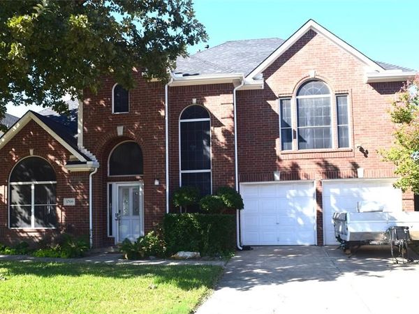 5709 Christy Lane, Haltom City, TX 76137