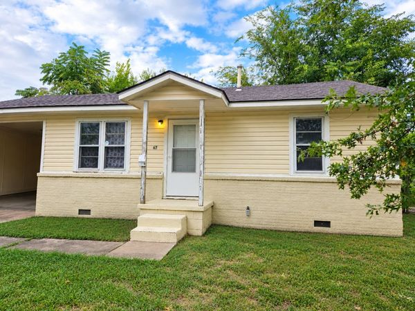 67 W Mockingbird Lane , Sapulpa, OK 74066