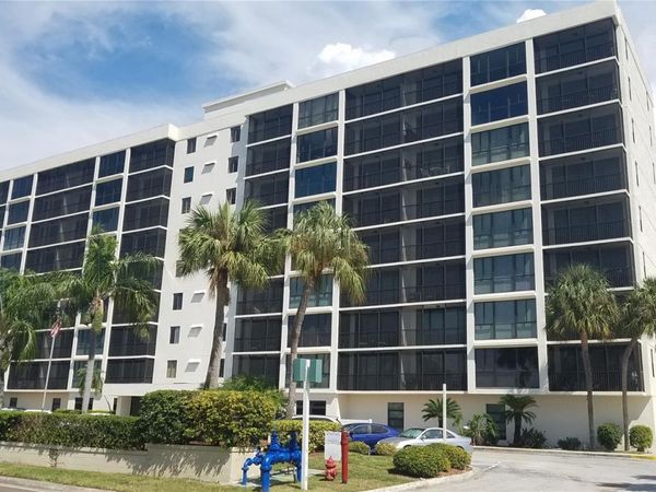 7100 SUNSHINE SKYWAY LANE S, Unit 301, ST PETERSBURG, FL 33711