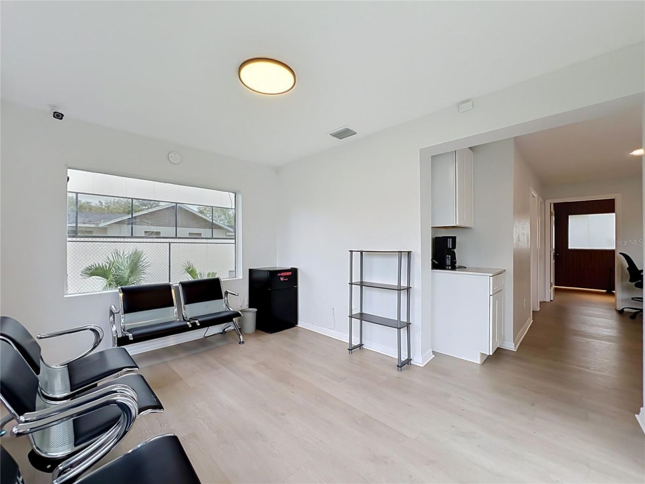 690 N Semoran Boulevard , Orlando, FL 32807 Photo