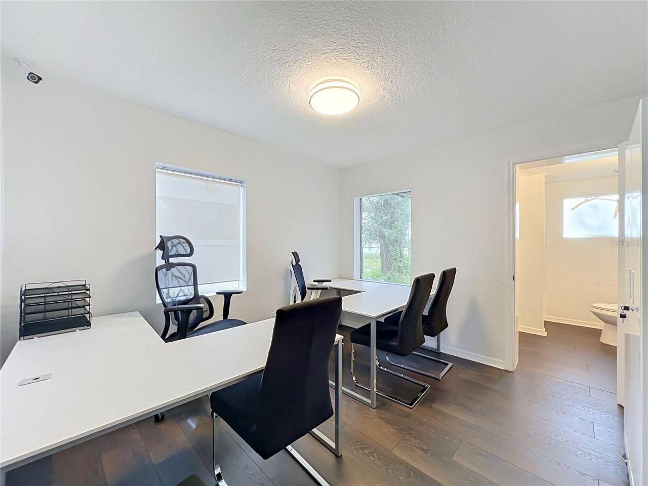 690 N Semoran Boulevard , Orlando, FL 32807 Photo