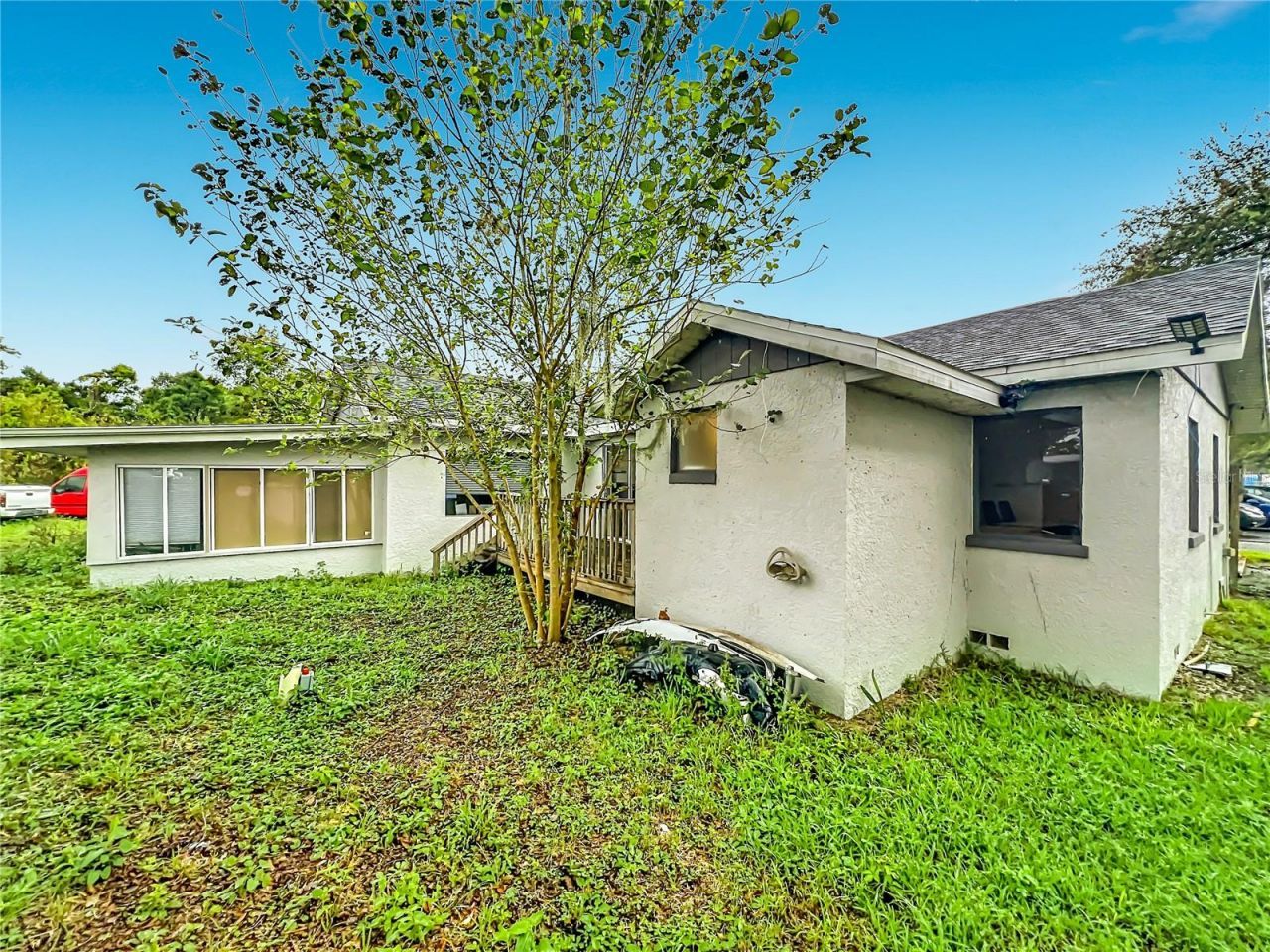 690 N Semoran Boulevard , Orlando, FL 32807 Photo
