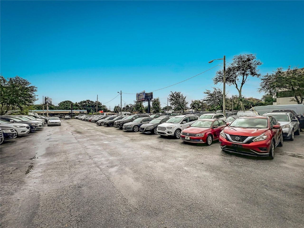 690 N Semoran Boulevard , Orlando, FL 32807 Photo