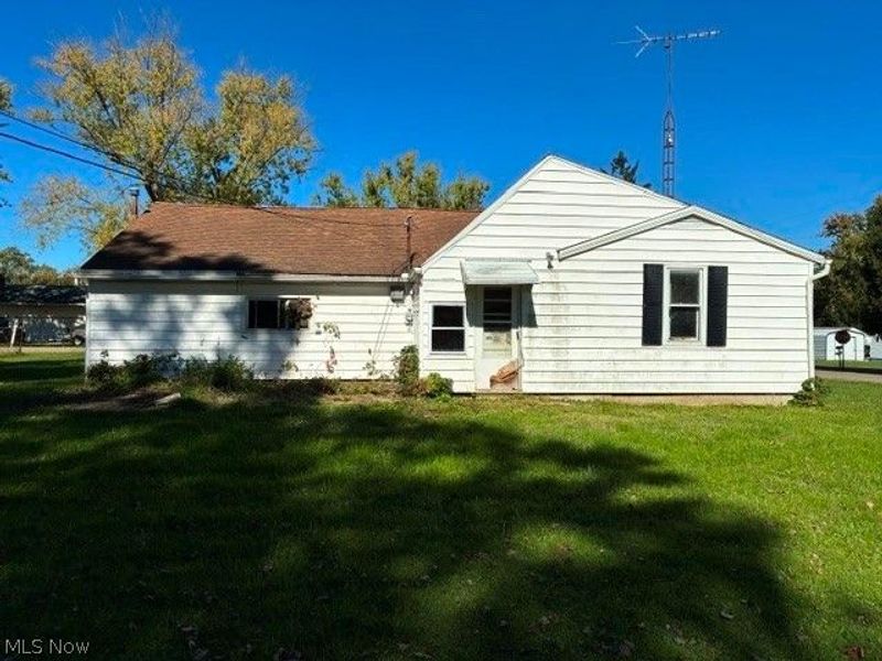 607 W Florida Avenue, Sebring, OH 44672 Photo 2