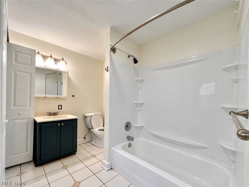 2701 W 14th Street, Cleveland, OH 44113 Photo 10