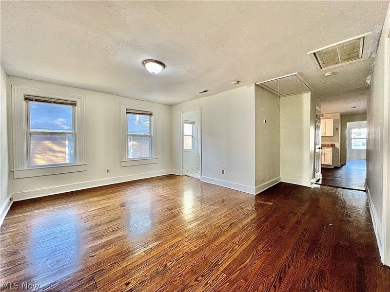 2701 W 14th Street, Cleveland, OH 44113 Photo 12