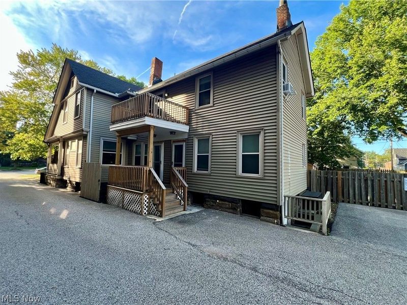 2701 W 14th Street, Cleveland, OH 44113 Photo 2