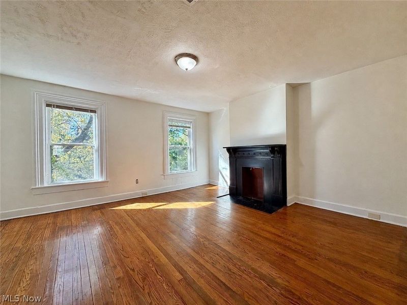 2701 W 14th Street, Cleveland, OH 44113 Photo 3