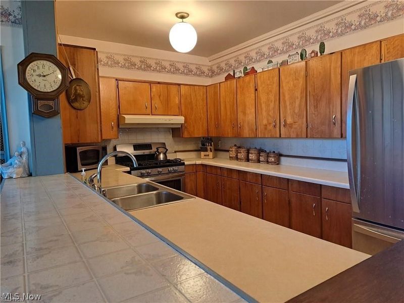 140 East Street , Lore City, OH 43755 Photo 34