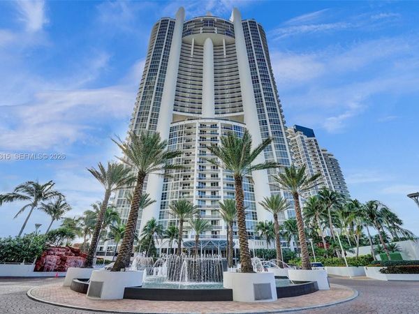 18101 Collins Ave , Unit 5108, Sunny Isles Beach, FL 33160