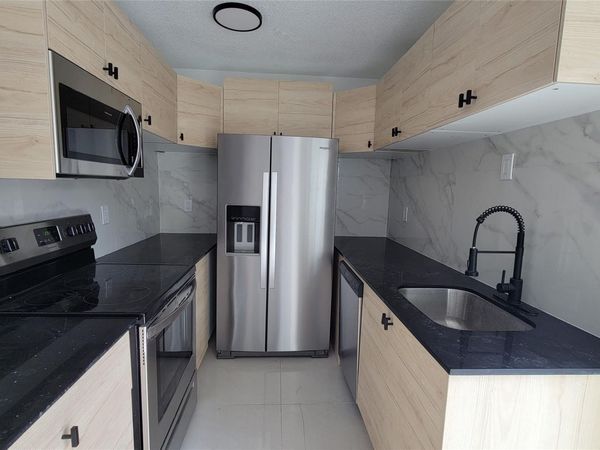 1602 NW 24th Court, Miami, FL 33125