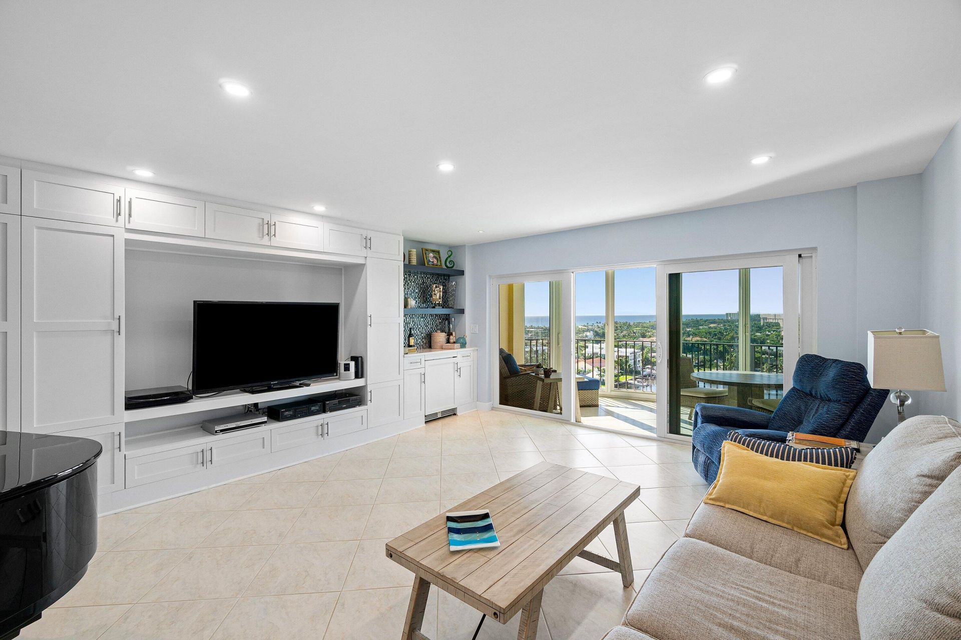 220 Macfarlane Drive, Unit PH4-S, Delray Beach, FL 33483 Photo