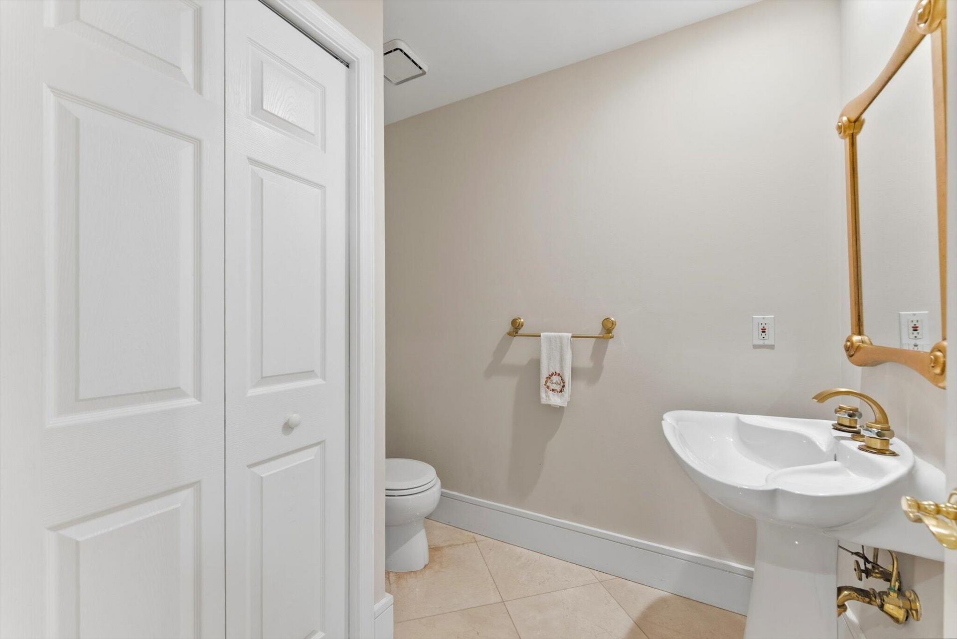 4475 Woodfield Boulevard, Boca Raton, FL 33434 Photo