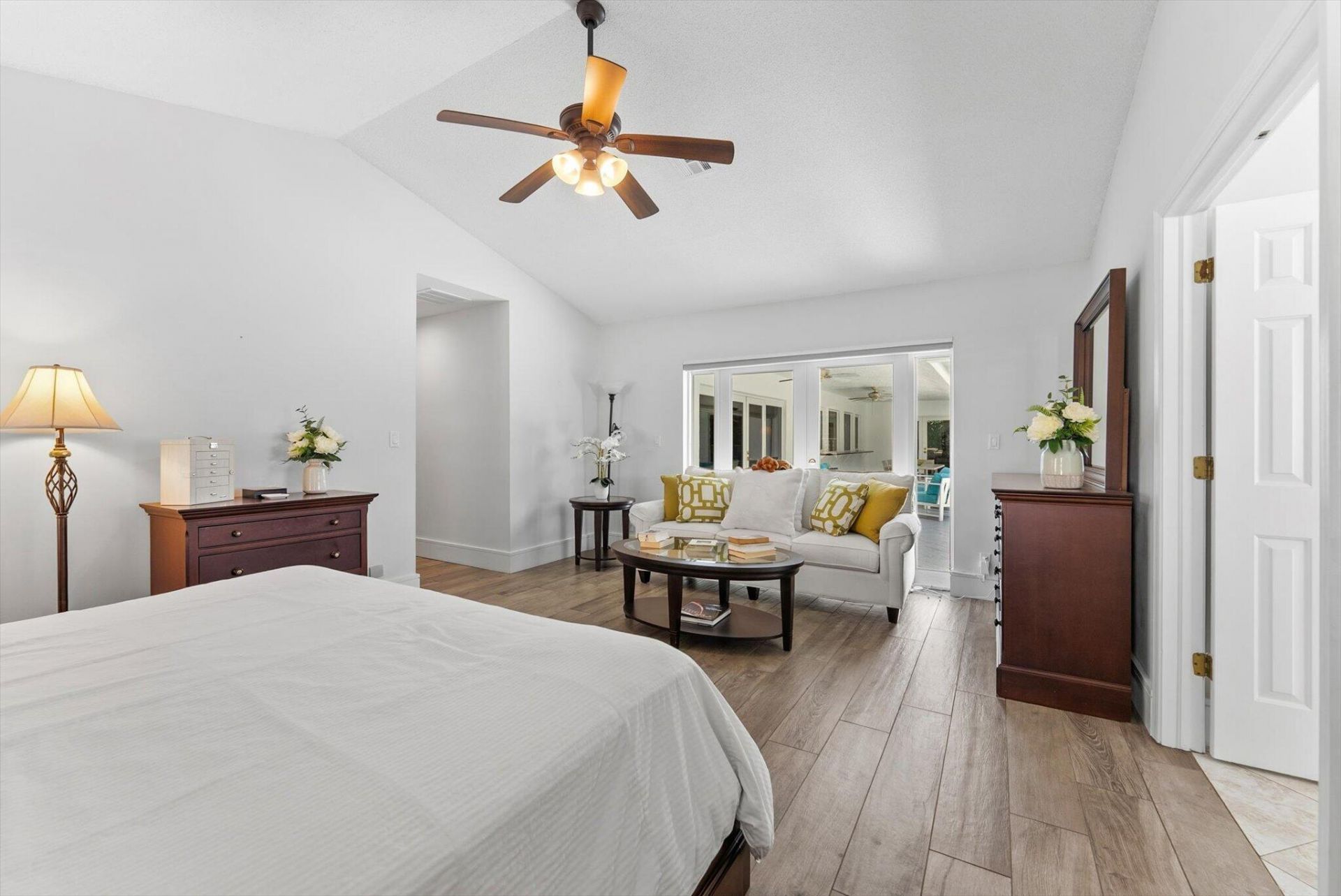 4475 Woodfield Boulevard, Boca Raton, FL 33434 Photo