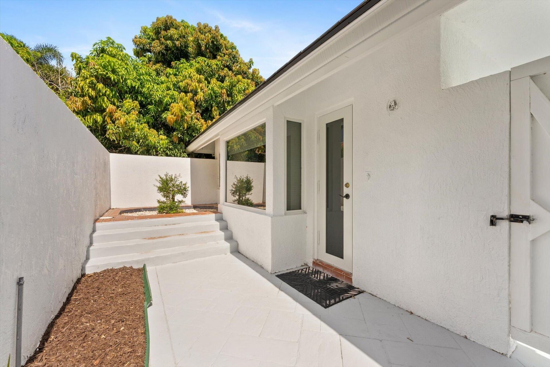 4475 Woodfield Boulevard, Boca Raton, FL 33434 Photo