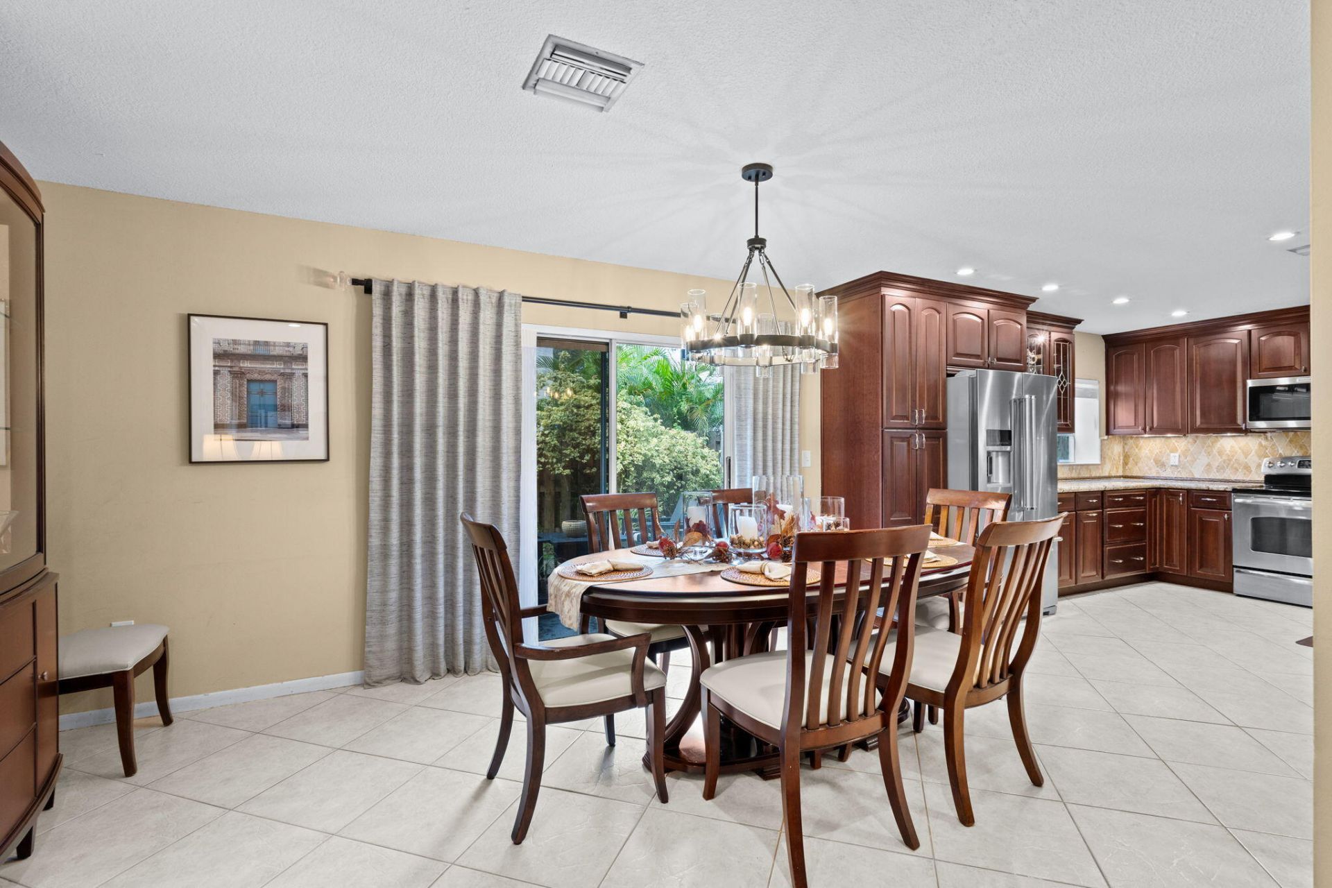 9843 NW 2nd Court, Plantation, FL 33324 Photo