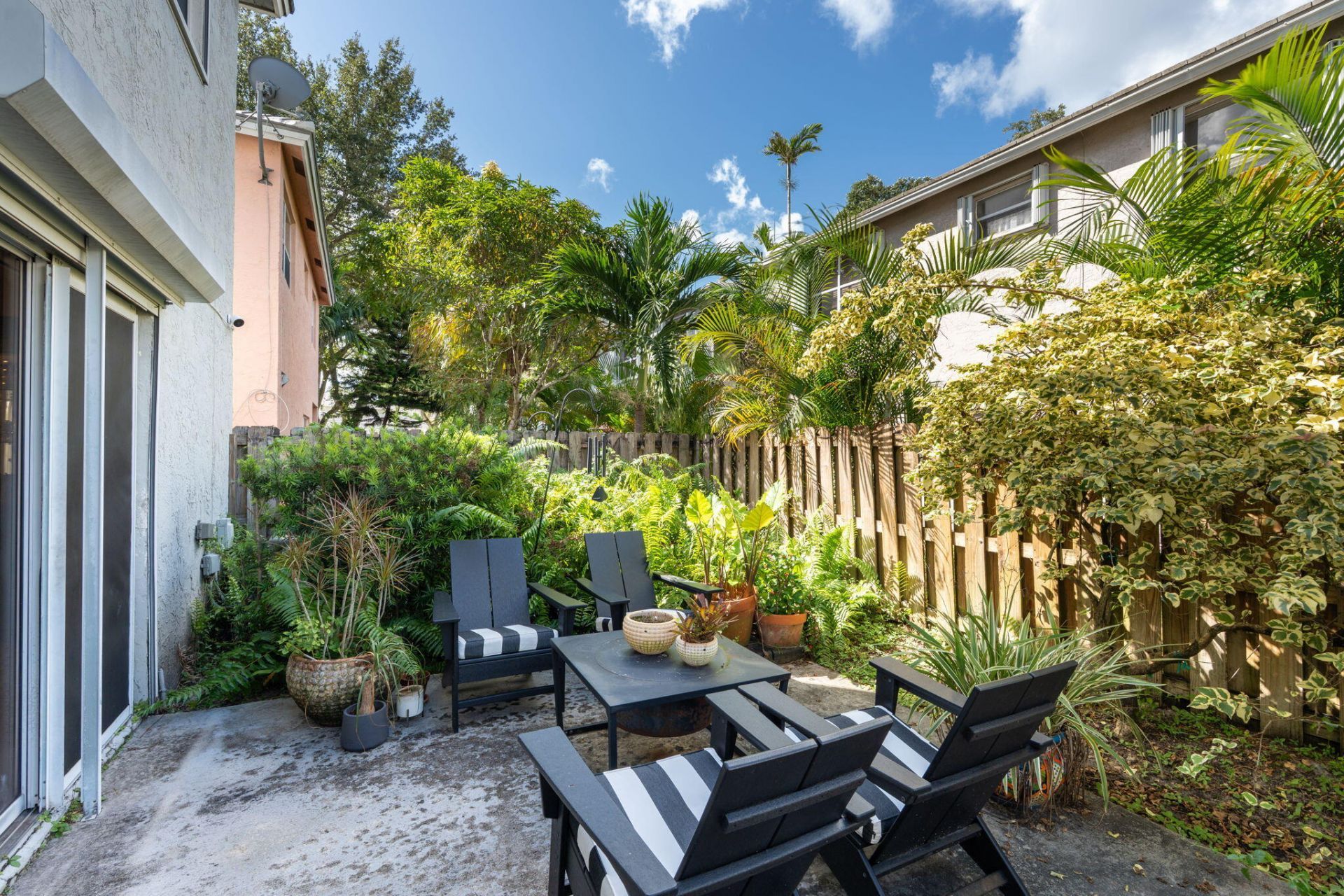 9843 NW 2nd Court, Plantation, FL 33324 Photo